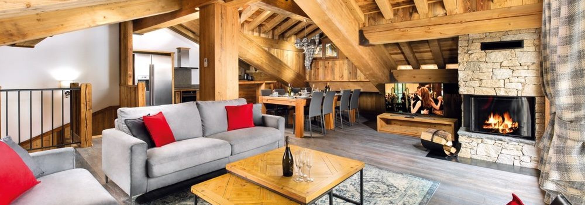 CHALET WHISTLER LOUNGE 1 LIGHTER HIRES-2