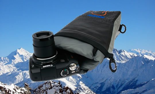 aqua pack camera case BC 540x328
