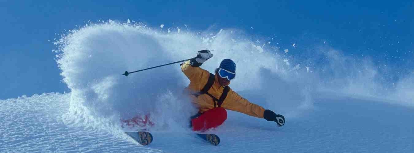Ski mit Uns Kaprun powder ski turn 13827153400