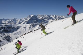NewLiftOnHintertuxCREDITZillertalTourismusGmbH and Leo Himsl2 1