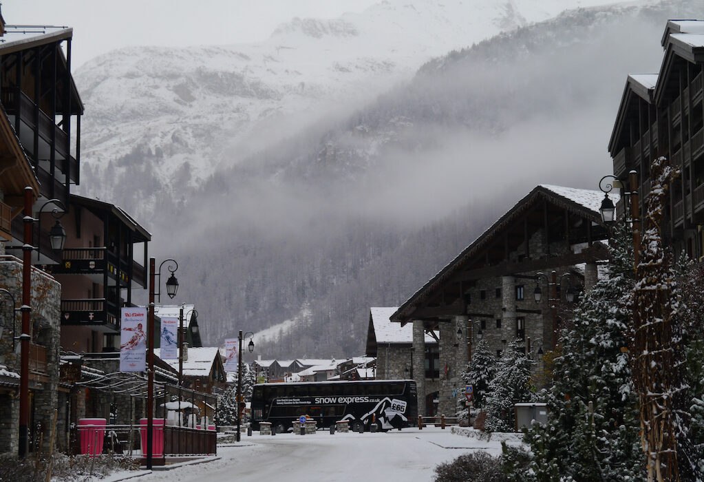 New Half Term Coach Service to Les 2 Alpes 1