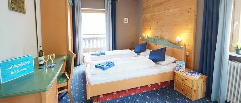 austria kitzbuhel alps kitzbuhel chalet linda bedroom