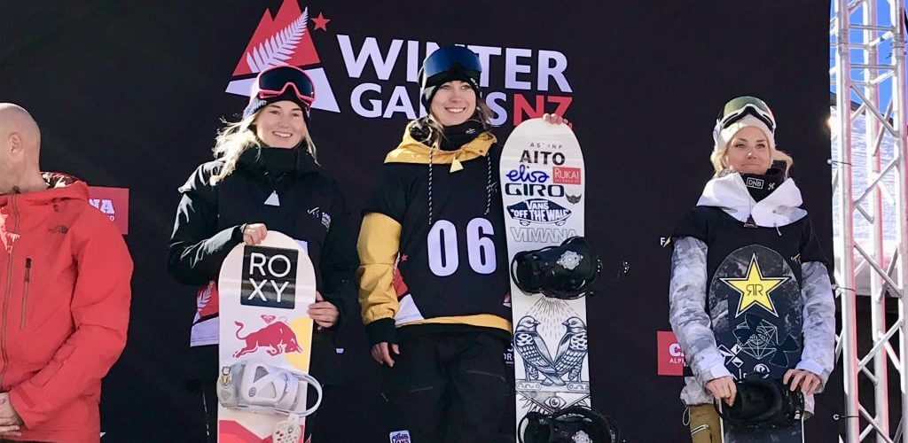 190824 Katie Ormerod GBR 2nd Enni Rukajvari FIN 1st Silje Norendal NOR 3rd 2019 Big Air World Cup Cardrona NZL ...