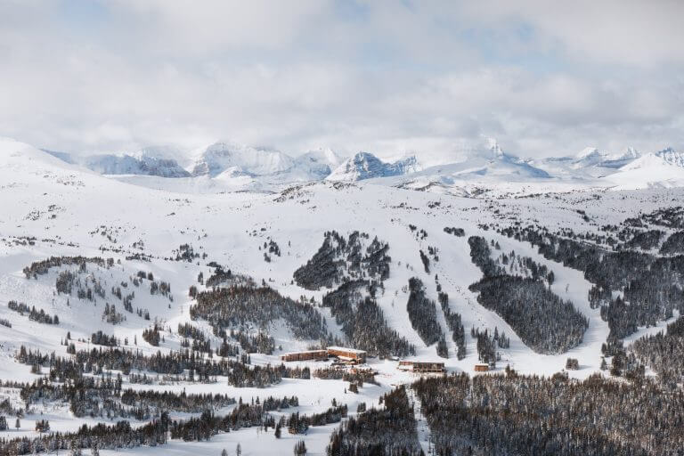 10 Best Ski Resorts for Non-Skiers (2026/27 Guide)