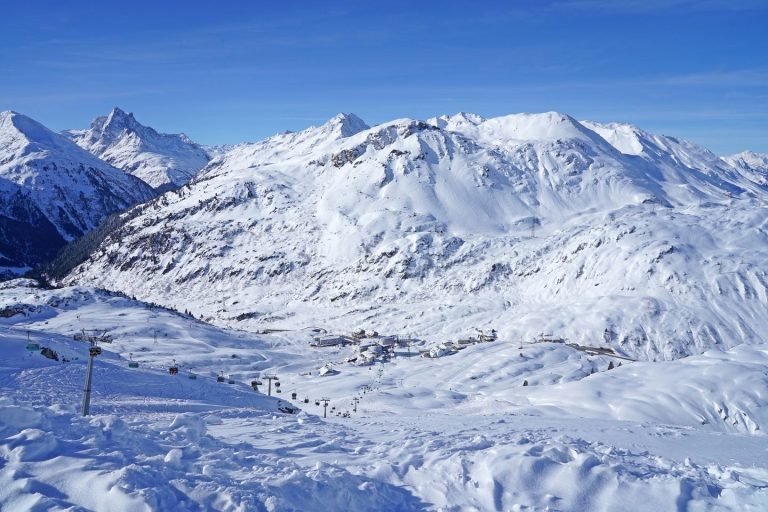 The Best Ski Resorts in the World: The Definitive 2026/27 Guide