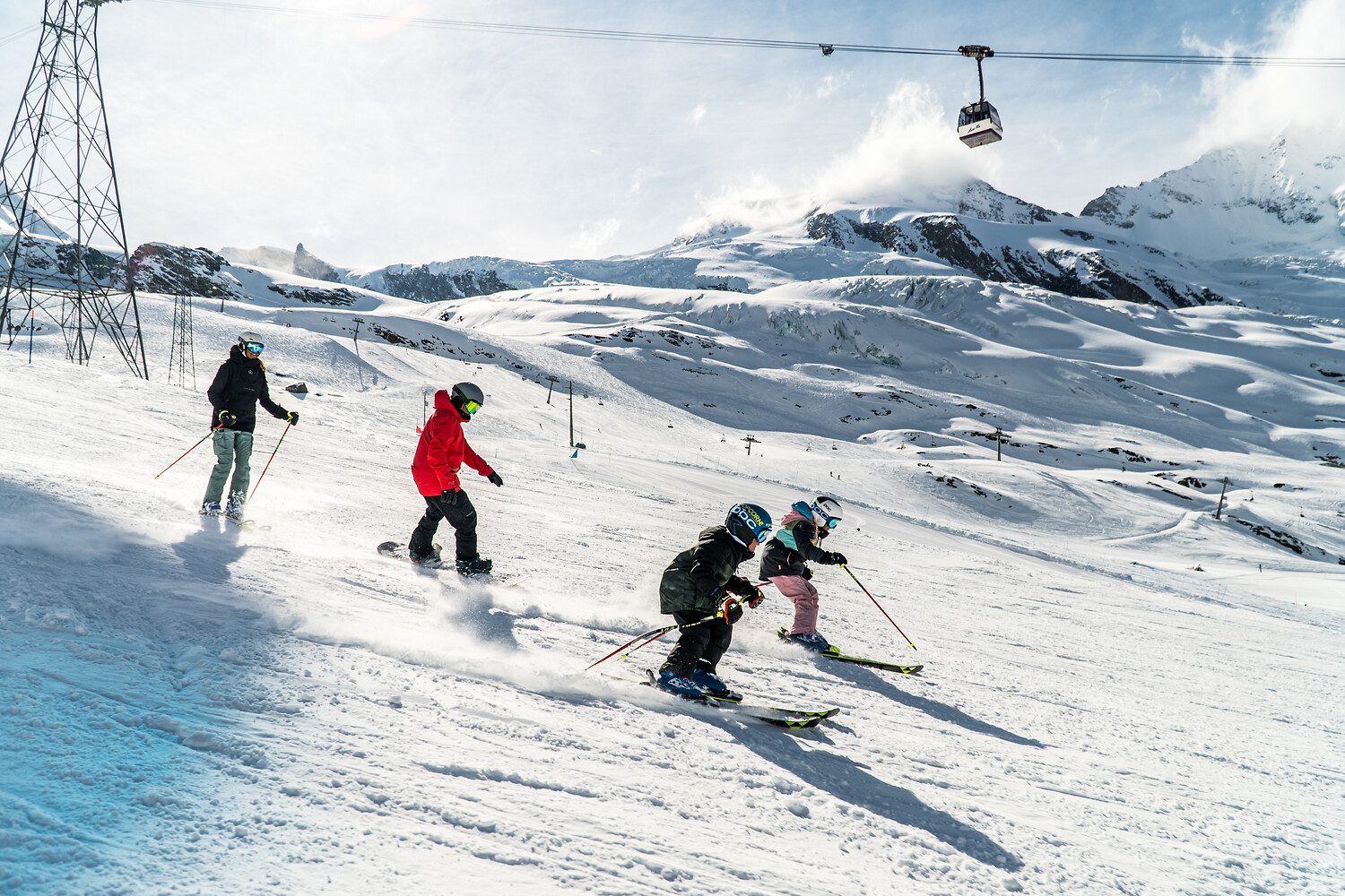 Skifahren-Familie-Saas-Fee-2021-0062