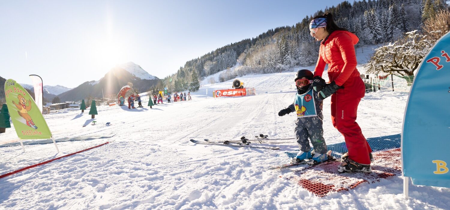 morzine skiing family