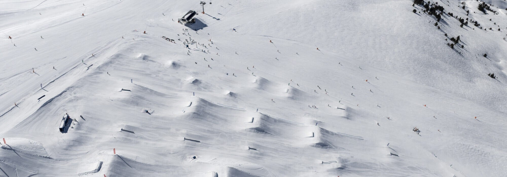 Baqueira Beret Era Marmòta Snowpark freestyle jumps and rails in spring snow