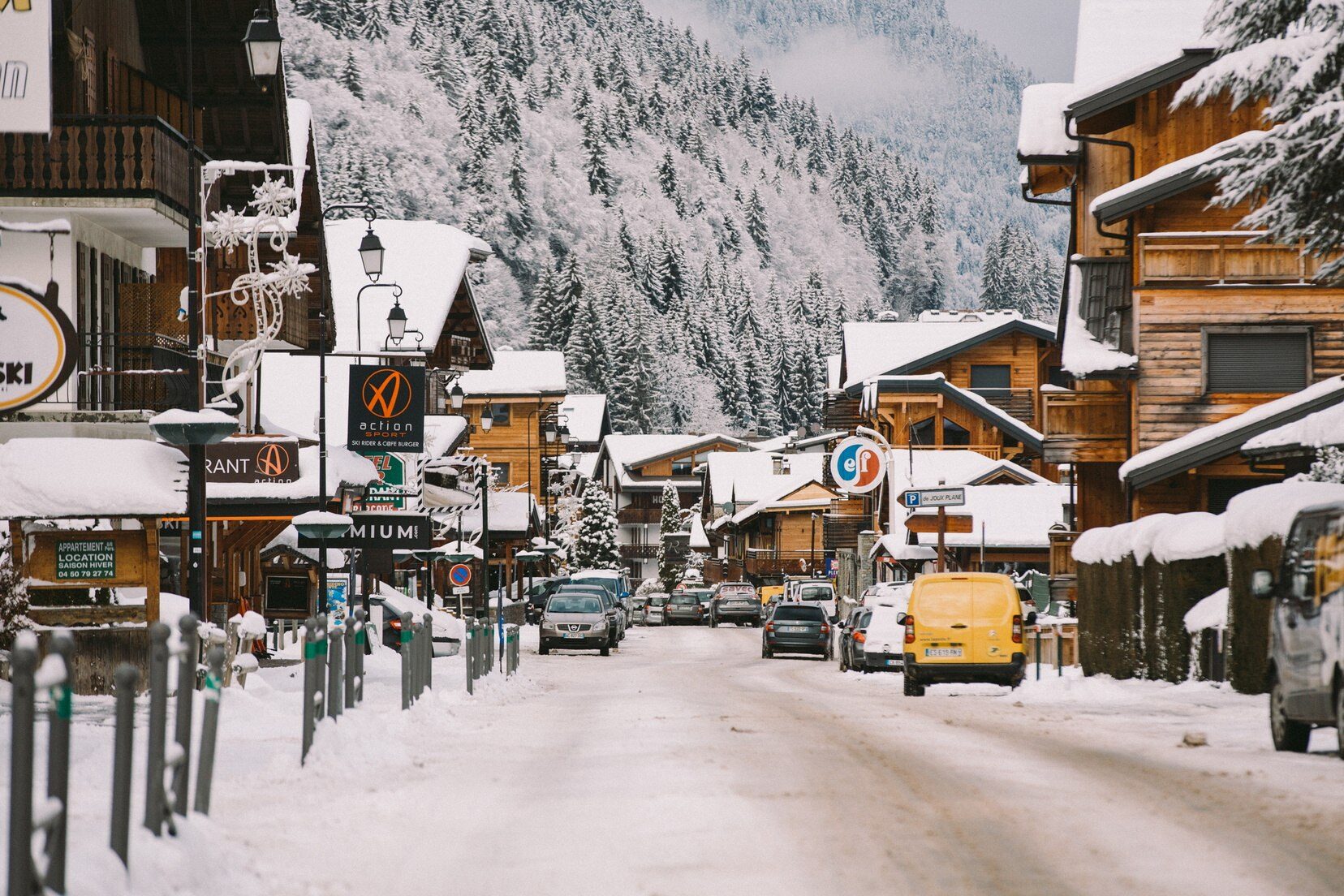 Morzine winter please credit Sam Ingles